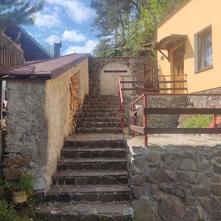 Ubytovani Pod Hradem Dobronice 111 Εξωτερικό φωτογραφία